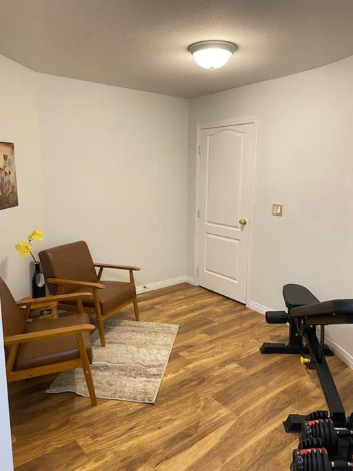 Park Side Basement 2 Bedroom Villa Kelowna