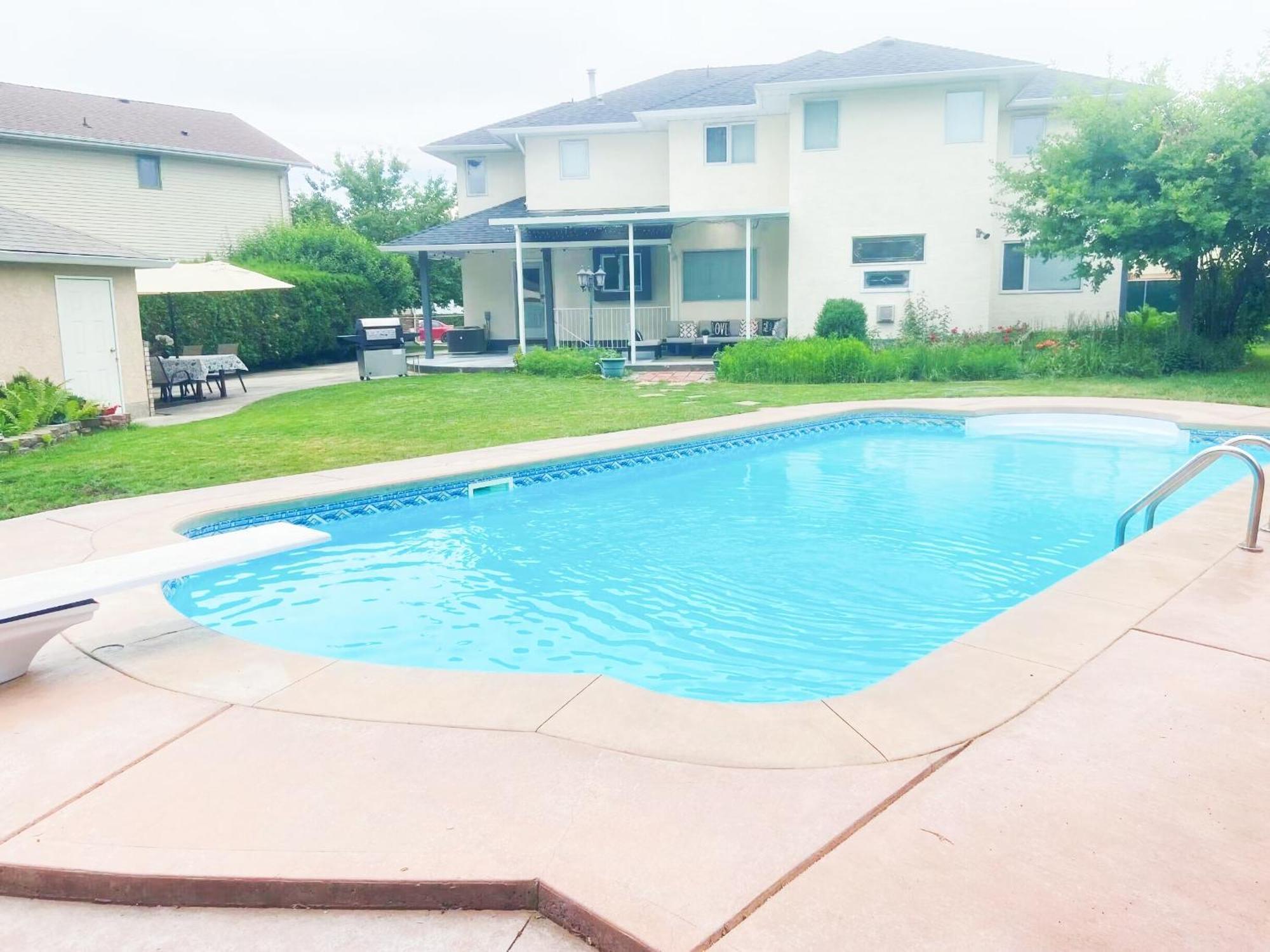 Park Side Basement 2 Bedroom Villa Kelowna